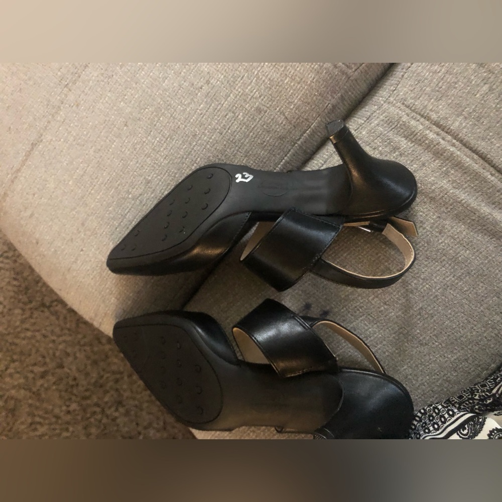 Lifestride Slingback Heels Size 8 - Picture 6 of 9